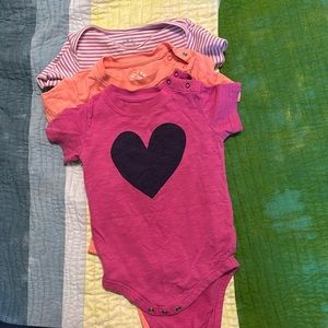 Bundle of 3 Primary short sleeve onesies